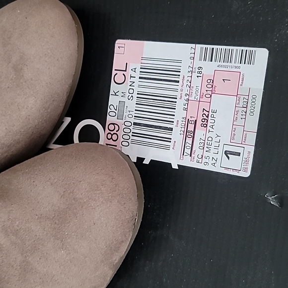 Booties - Picture 5 of 6